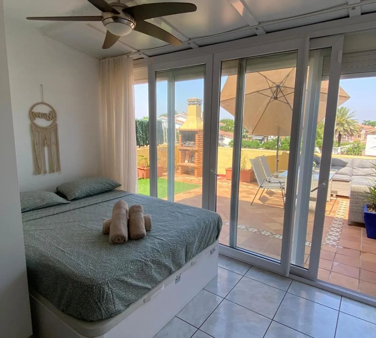 Appartement Acogedor Apartamento Con Barbacoa Privada En Empuriabrava